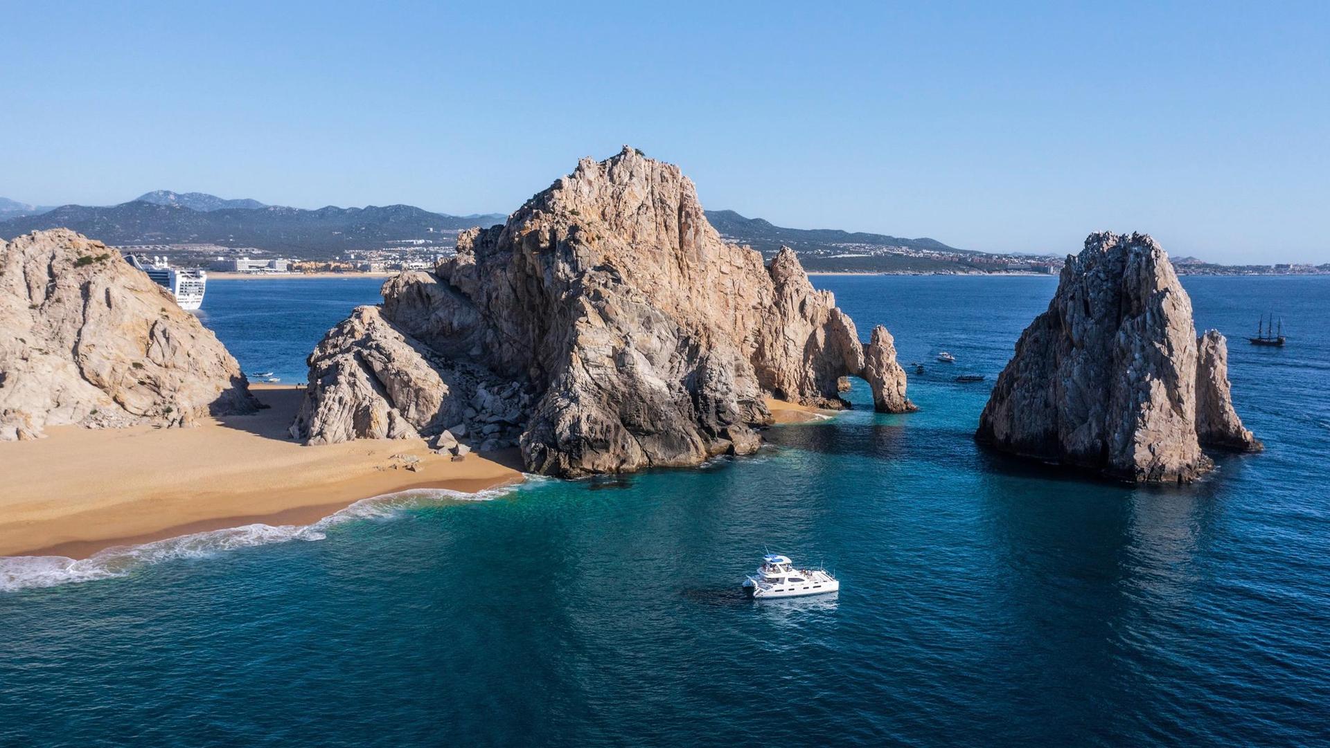 Luxury Two-Bay Snorkel